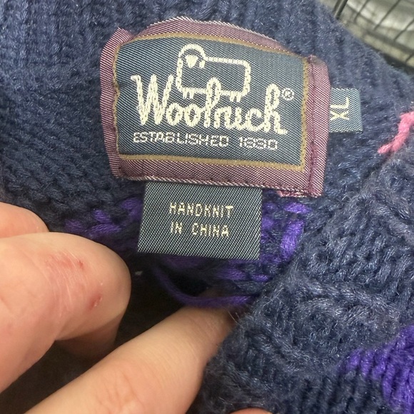 Woolrich sweater - Picture 3 of 11
